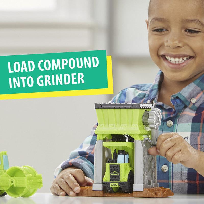 Play-Doh Wheels Gravel Yard Construction Toy with Non-Toxic Pavement Buildin' Compound Plus 3 Additional Colors