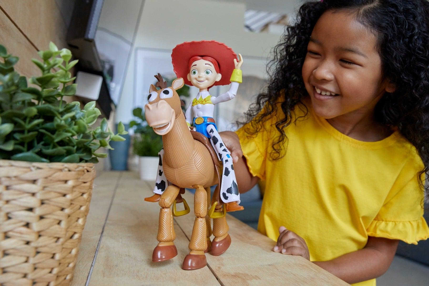Toy Story Adventure Character Figures - Jessie & Bullseye (Pack Of 2)